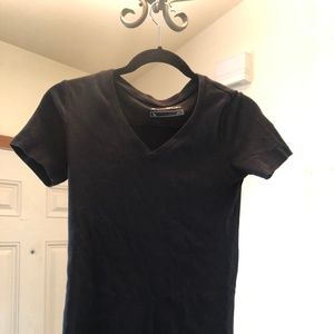 Eddie Bauer V neck tshirt